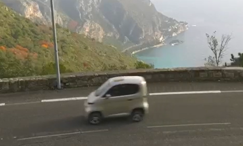 Canomobility J4 ¡Tu libertad al volante sin carnet y con descuento! 🚗⚡⚡⚡