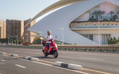 Beneficios de usar motos eléctricas en Valencia